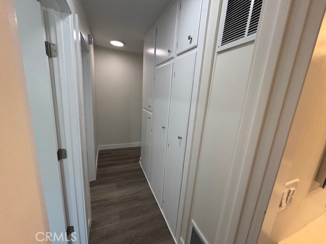 7730 Lexington Ave. #102, West Hollywood CA: https://media.crmls.org/medias/6e11479e-6206-4932-8dc3-6fb6a57dcab8.jpg