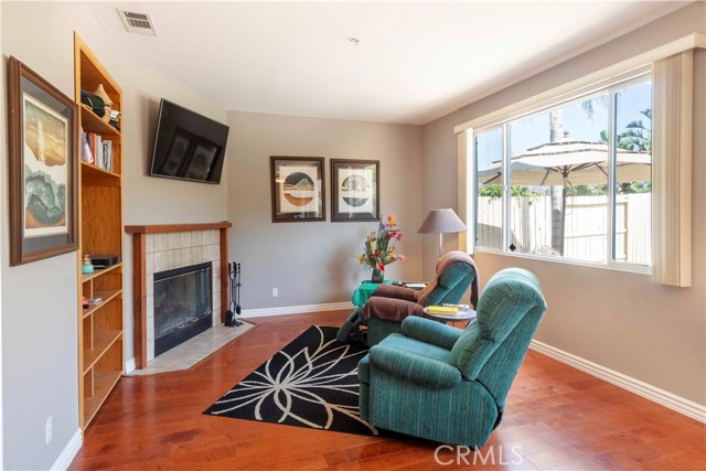 12239 Via Santa Barbara, Sylmar, California 91342, 3 Bedrooms Bedrooms, ,3 BathroomsBathrooms,Single Family Residence,For Sale,Via Santa Barbara,CV24125700