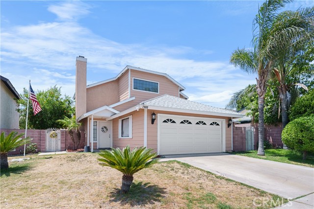 7980 Oleander Avenue, Fontana CA: https://media.crmls.org/medias/6e121967-be95-4a6e-acf8-a81a0773b61b.jpg