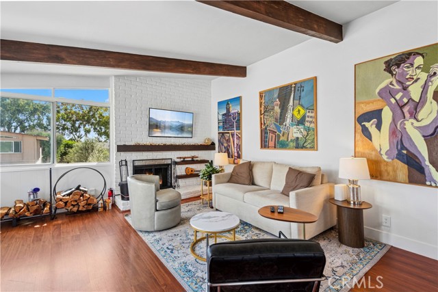 Detail Gallery Image 3 of 24 For 436 Seaward Rd, Corona Del Mar,  CA 92625 - 2 Beds | 1 Baths