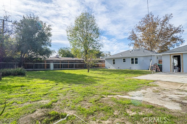 140 S Thompson Street, Hemet CA: https://media.crmls.org/medias/6e133cac-2f87-4c1e-b0b1-a7ef41047d1d.jpg