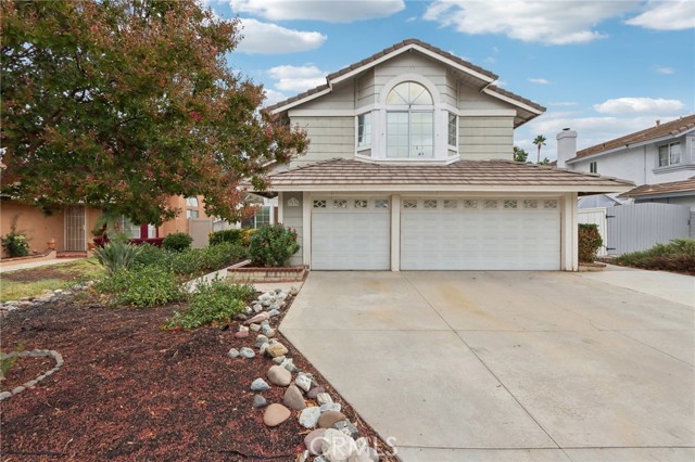 Detail Gallery Image 1 of 33 For 27676 Avenida Interno, Menifee,  CA 92585 - 5 Beds | 3 Baths