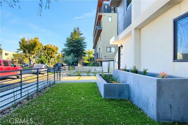 4455 S Slauson Avenue, Culver City CA: https://media.crmls.org/medias/6e13bf7a-08a8-4b06-9e39-cbc18e5da428.jpg