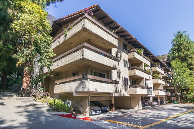 Detail Gallery Image 2 of 16 For 1303 2700 Cahuenga Blvd  East, Los Angeles,  CA 90068 - 1 Beds | 1 Baths