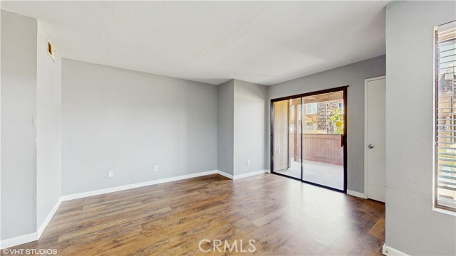 Detail Gallery Image 5 of 23 For 9020 Newport Ave #17,  Fontana,  CA 92335 - 2 Beds | 2 Baths