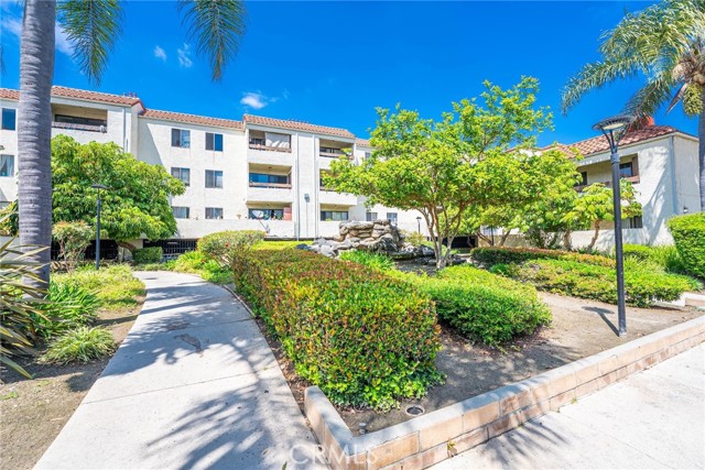 Detail Gallery Image 27 of 35 For 700 W 3rd St #B102,  Santa Ana,  CA 92701 - 2 Beds | 2 Baths