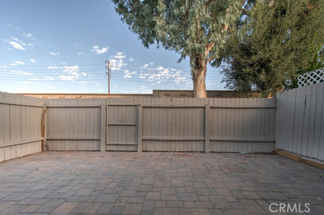 Detail Gallery Image 28 of 38 For 22901 Leo Ln, Lake Forest,  CA 92630 - 4 Beds | 2/1 Baths