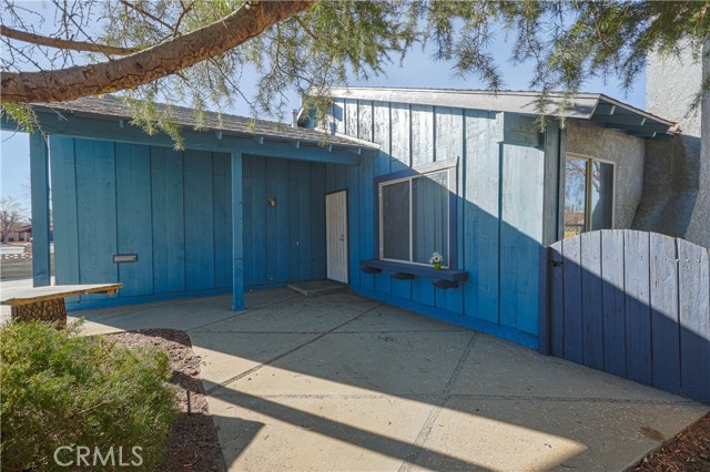 Detail Gallery Image 3 of 27 For 44551 12th St, Lancaster,  CA 93535 - 4 Beds | 2 Baths