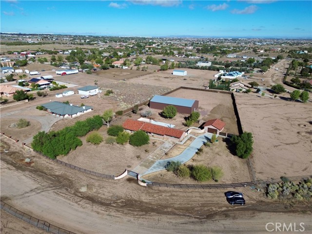 Detail Gallery Image 63 of 75 For 14064 Tioga, Oak Hills,  CA 92344 - 5 Beds | 2/1 Baths