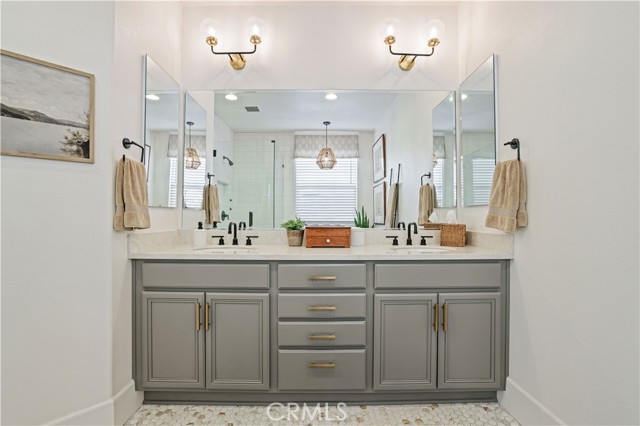 Detail Gallery Image 21 of 62 For 28658 Farrier Dr, Valencia,  CA 91354 - 3 Beds | 3/1 Baths