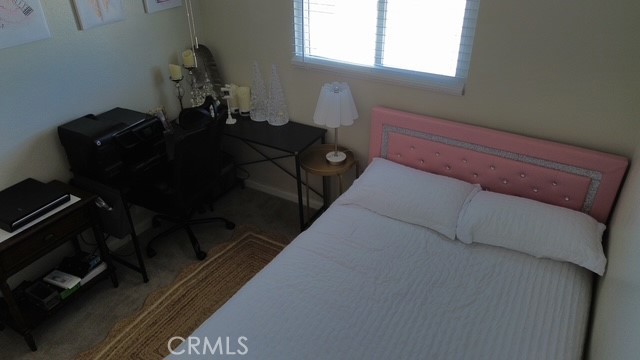 https://media.crmls.org/medias/6e1a8876-85cf-4467-8e2b-d49256135454.jpg?preset=X-Large