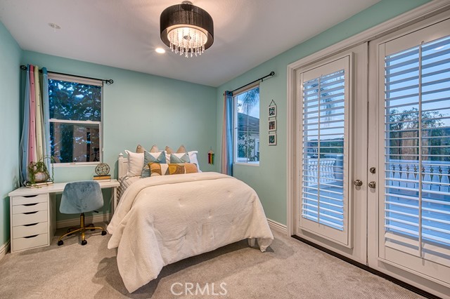 8 Joliet Drive, Coto de Caza CA: https://media.crmls.org/medias/6e1b31af-628b-4f23-a541-dee276c94500.jpg