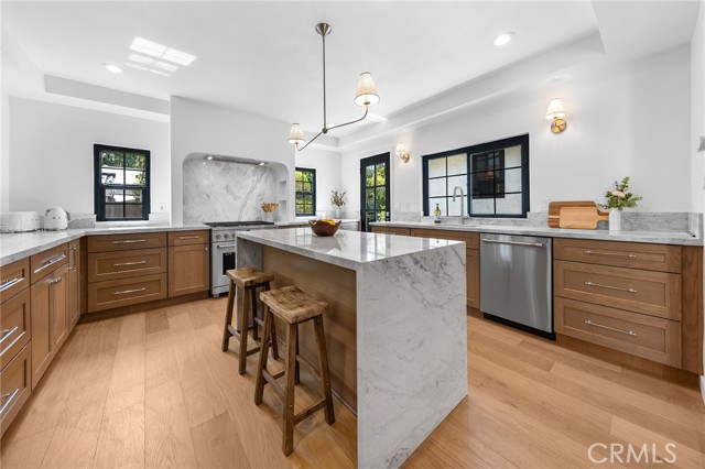 Detail Gallery Image 15 of 49 For 6275 Bion Ave, San Gabriel,  CA 91775 - 3 Beds | 3/1 Baths