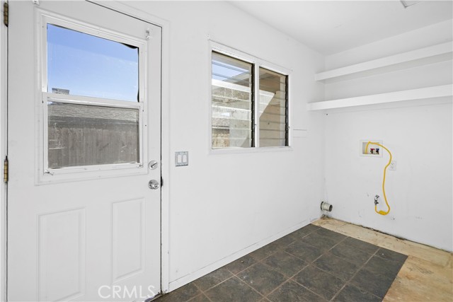 Detail Gallery Image 11 of 53 For 7027 Macapa, –,  CA 90068 - 2 Beds | 3 Baths