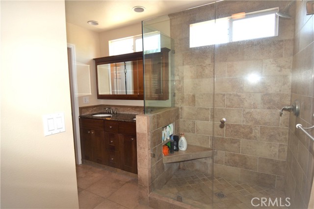 Detail Gallery Image 19 of 22 For 21631 Treeshade Ln, Lake Forest,  CA 92630 - 4 Beds | 2/1 Baths