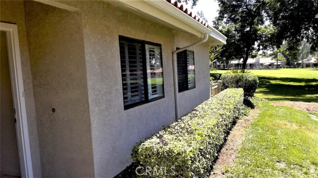 Detail Gallery Image 3 of 7 For 768 Pebble Beach Dr #13,  Upland,  CA 91784 - 3 Beds | 2 Baths