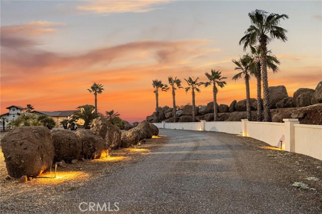 4541 Skyway, Paradise CA: https://media.crmls.org/medias/6e1d9be1-a56e-40fa-a498-e51e961e82c8.jpg