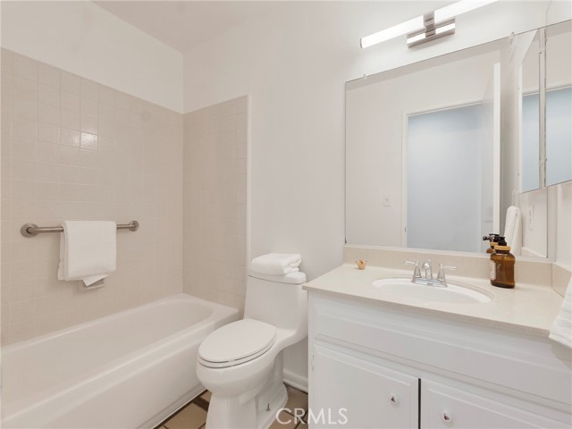 Detail Gallery Image 19 of 45 For 8390 Faust, West Hills,  CA 91304 - 4 Beds | 2 Baths