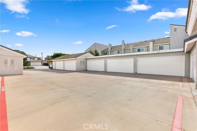 Detail Gallery Image 29 of 32 For 18853 Lister Lane, Huntington Beach,  CA 92646 - 2 Beds | 1/1 Baths