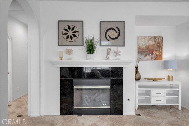 33736 Emerald Creek Court, Temecula CA: https://media.crmls.org/medias/6e1efe25-9e6d-4180-b782-4a77673d74b6.jpg