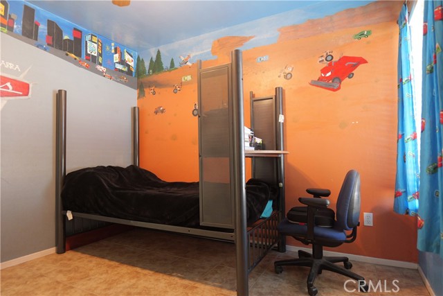9917 Lenore St, Bakersfield CA: https://media.crmls.org/medias/6e1f0d06-3742-4d06-b712-11b755c9913d.jpg
