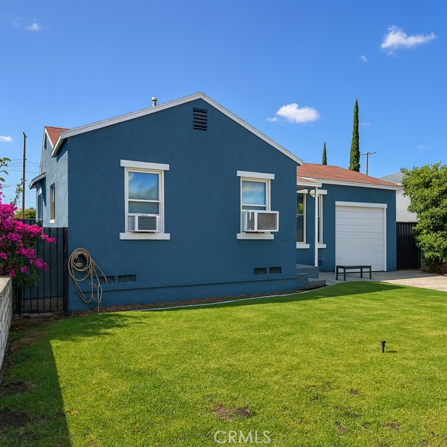 Detail Gallery Image 2 of 18 For 950 Knoll, San Bernardino,  CA 92408 - 2 Beds | 1 Baths