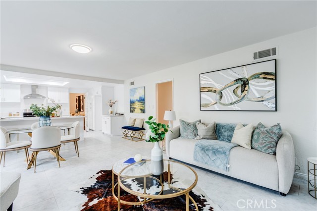 1717 Morning Sun Avenue, Walnut CA: https://media.crmls.org/medias/6e1fd714-0d19-4d11-b029-d86e648976fa.jpg