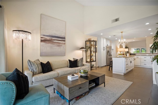 Detail Gallery Image 22 of 75 For 6617 Oak Forest Dr, Oak Park,  CA 91377 - 3 Beds | 2/1 Baths