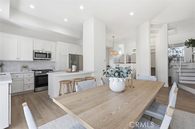 Detail Gallery Image 19 of 31 For 2413 Ives Ln, Redondo Beach,  CA 90278 - 4 Beds | 3 Baths