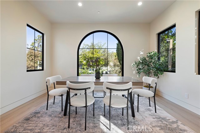 Detail Gallery Image 49 of 73 For 4026 Garden Ave, Los Angeles,  CA 90039 - 5 Beds | 4/2 Baths