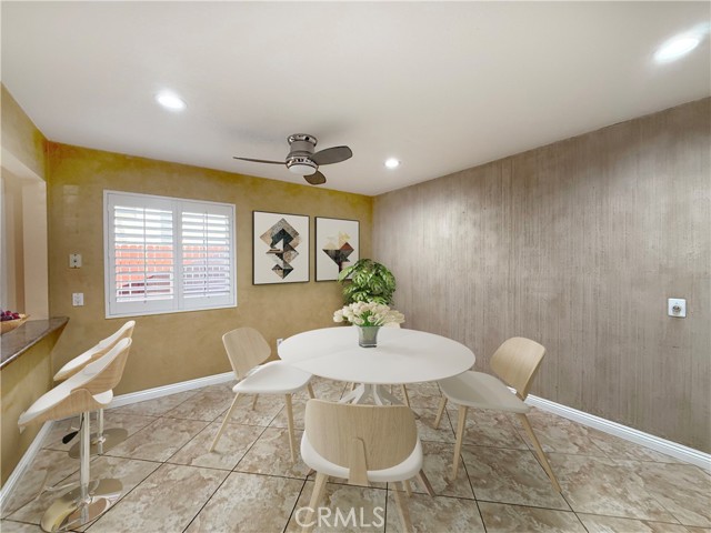 Detail Gallery Image 5 of 22 For 12349 Crepe Myrtle Ave, Chino,  CA 91710 - 3 Beds | 2 Baths