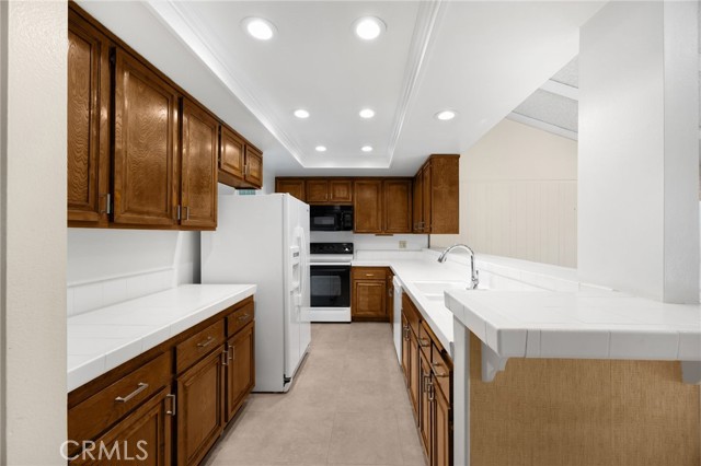 Image 11 of 45 For 12931 Cuesta Lane