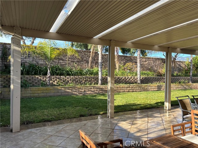 Detail Gallery Image 3 of 4 For 856 Jonliere, Corona,  CA 92882 - 5 Beds | 3 Baths