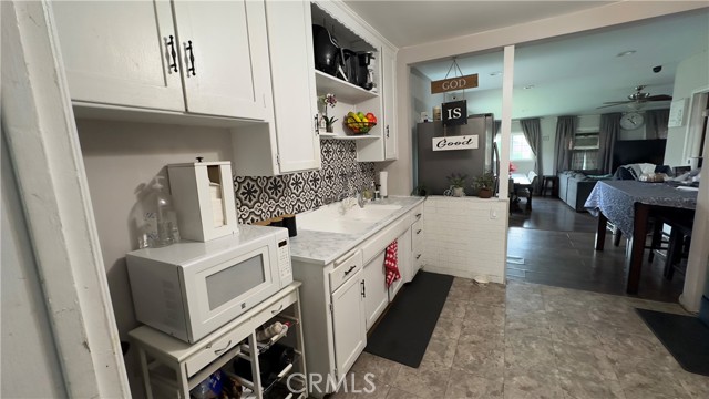 Detail Gallery Image 8 of 20 For 13620 Faust Ave, Bellflower,  CA 90706 - 2 Beds | 1 Baths