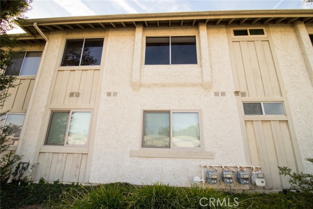 1948 Heywood Street, D photo 3