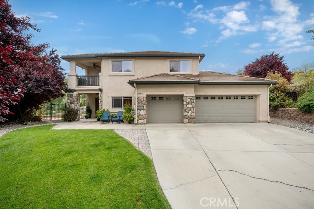 332 Susannah Lane, Paso Robles CA: https://media.crmls.org/medias/6e21998d-c35a-4c64-b452-d07f8db76a41.jpg