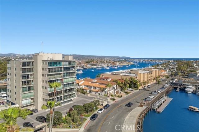 Detail Gallery Image 35 of 40 For 611 Lido Park Dr 5a,  Newport Beach,  CA 92663 - 2 Beds | 2 Baths