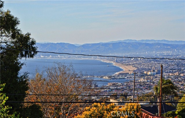 26235 Birchfield Ave, Rancho Palos Verdes CA: https://media.crmls.org/medias/6e21c34c-8bf9-4f46-b3b2-dc4106fa2390.jpg