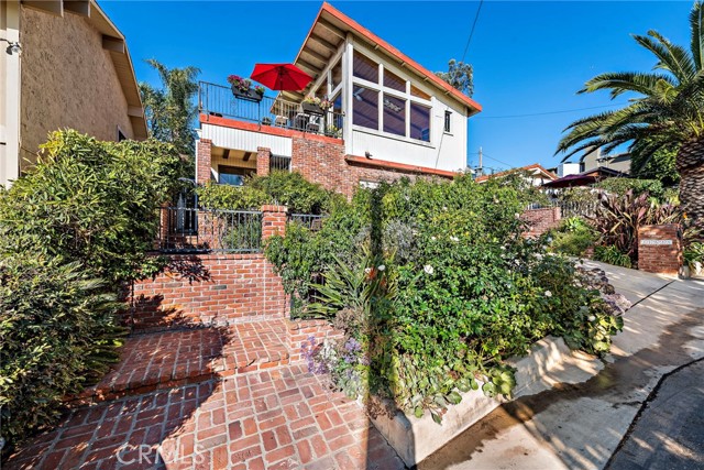 Detail Gallery Image 24 of 27 For 21521 Anns Ln, Laguna Beach,  CA 92651 - 3 Beds | 2 Baths