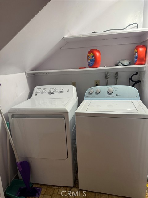 Detail Gallery Image 4 of 7 For 113 Tremont, Avalon,  CA 90704 - 1 Beds | 1 Baths