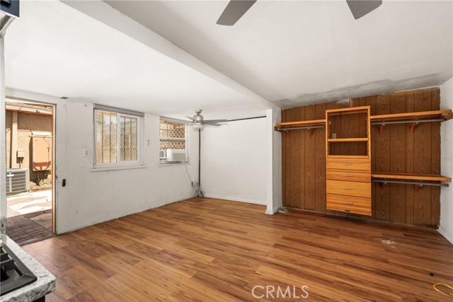 2775 Wetherly Avenue, Long Beach CA: https://media.crmls.org/medias/6e22db4f-fc2d-406f-91f8-26ccad4754d6.jpg