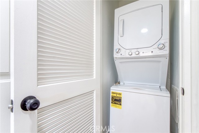 Detail Gallery Image 13 of 40 For 460 Golden Ave #211,  Long Beach,  CA 90802 - 1 Beds | 1 Baths