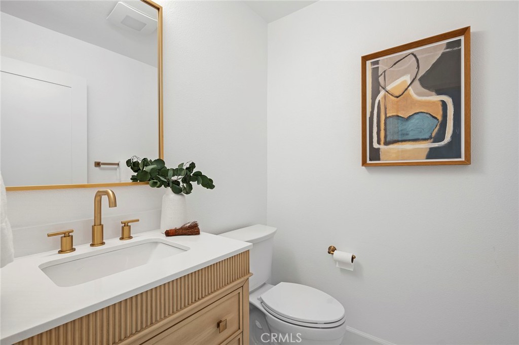 MLS #OC25245690 image #22