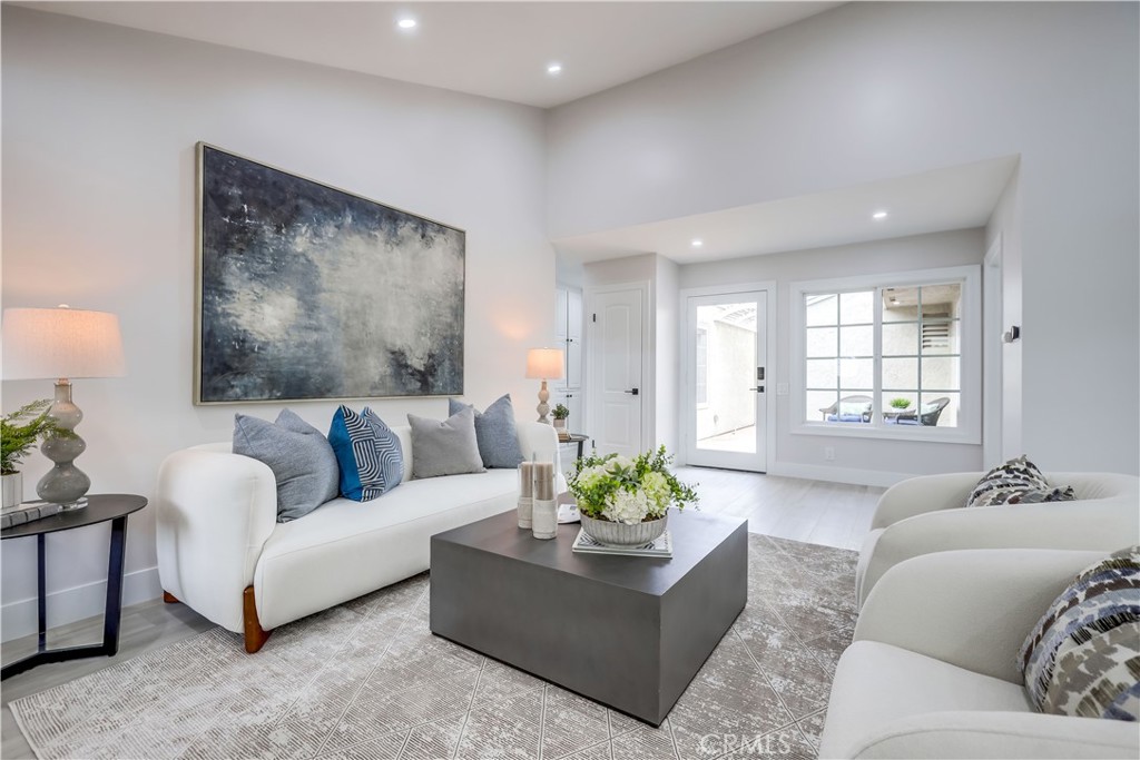 6e24a970 A86f 4e6b 9806 A6821066fc72