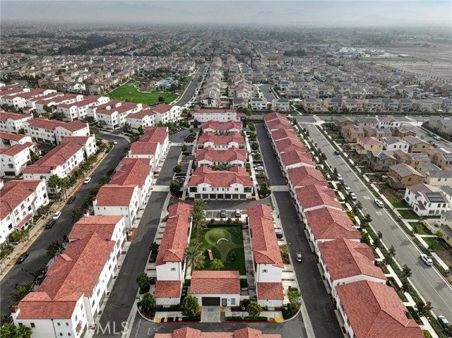 8574 Exposition Street, Chino CA: https://media.crmls.org/medias/6e250408-0cf0-45a6-a192-58f04404a212.jpg