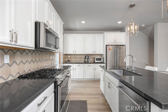 1414 Sea Lane, San Pedro CA: https://media.crmls.org/medias/6e2537e1-6dcf-44c0-aadf-af222d729977.jpg