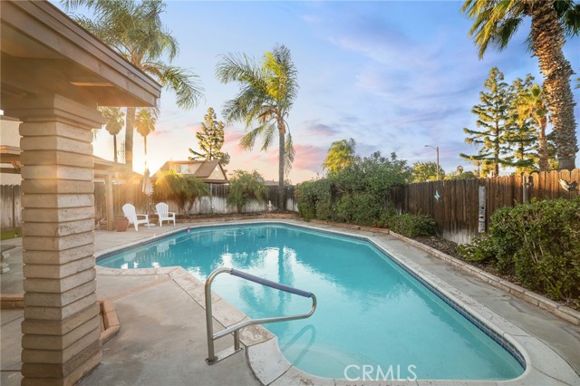 Detail Gallery Image 24 of 33 For 1549 Agate, Colton,  CA 92324 - 3 Beds | 2 Baths