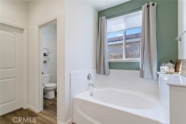 Detail Gallery Image 13 of 26 For 808 Marybelle Ct, Merced,  CA 95348 - 3 Beds | 2 Baths