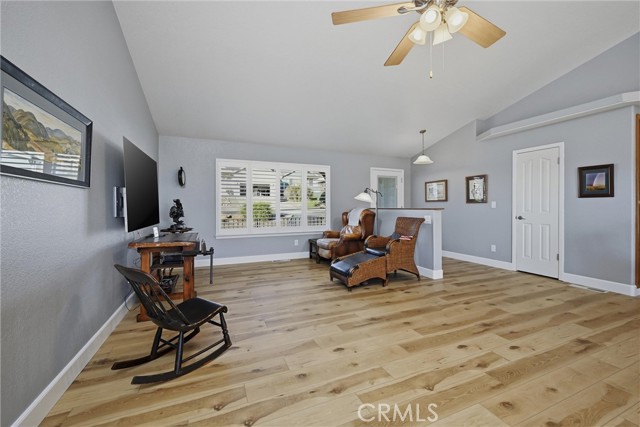 Detail Gallery Image 8 of 30 For 19093 Ravenhill Road, Hidden Valley Lake,  CA 95467 - 3 Beds | 2 Baths