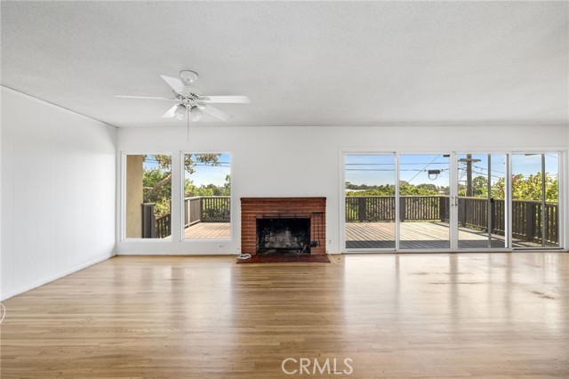 Living Room facing East